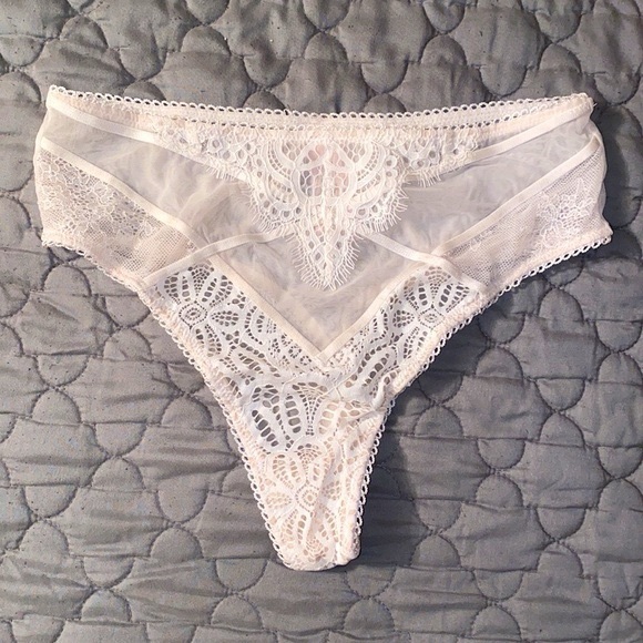 Victoria's Secret Lace Bustier, Bralette, & Matching High Waist Panty Set BNWT - Picture 7 of 15